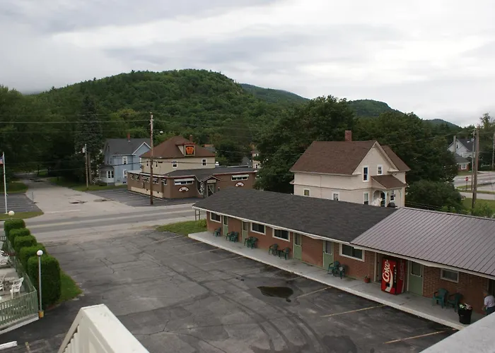 Northern Peaks Motor Inn